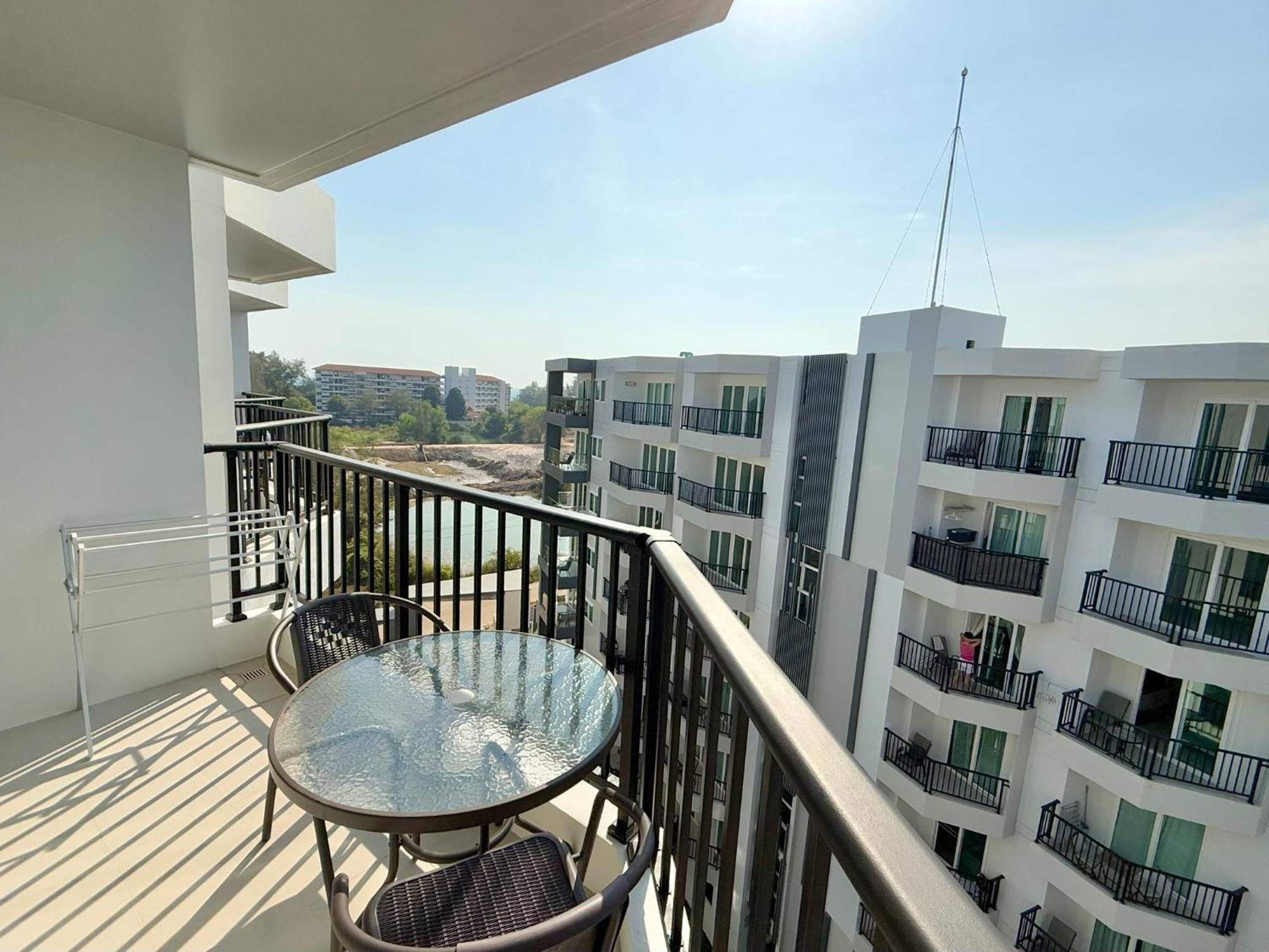 Mantra Beach Condominium Suite 2 - Mae Phim Ban Tha Fat Extérieur photo